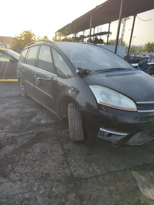 CITROEN GRAND C4 PICASSO foto 2