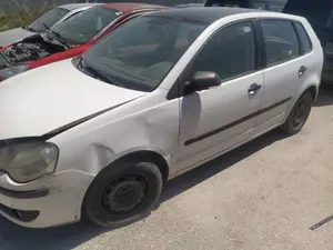 VOLKSWAGEN POLO V (6C1) foto 1