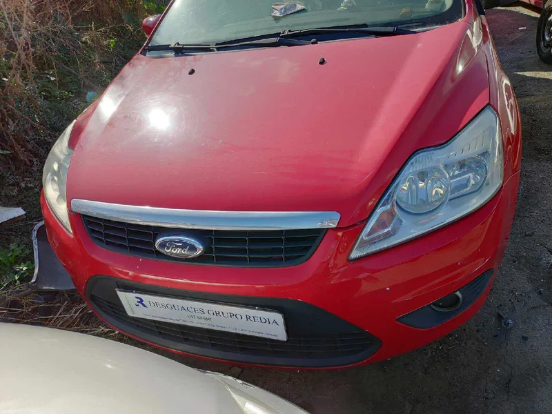 FORD FOCUS BERLINA (CB4)
