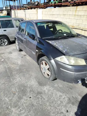RENAULT MEGANE II BERLINA 5P foto 8
