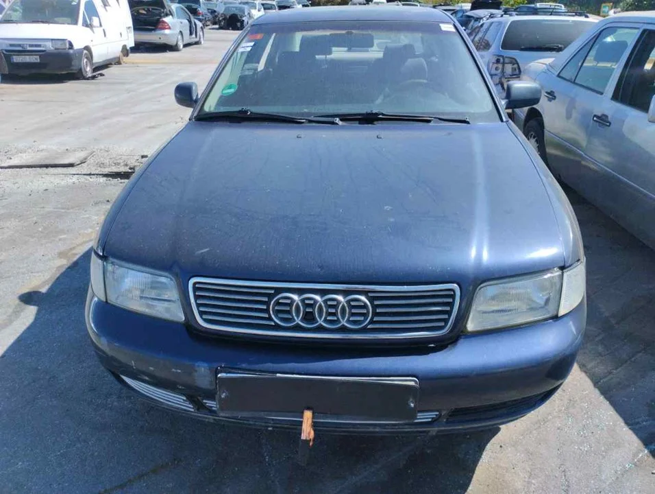 AUDI A4 BERLINA (B5)