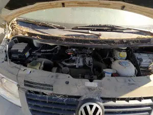 VOLKSWAGEN T5 TRANSPORTER CAMIÓN (7J) foto 6