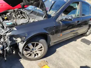 RENAULT LAGUNA II (BG0) foto 2