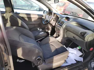PEUGEOT 206 foto 13