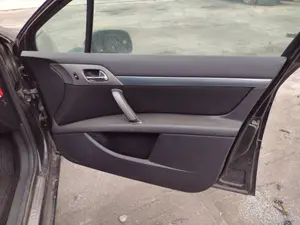 PEUGEOT 407 foto 3