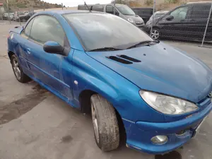PEUGEOT 206 CC CABRIO-COUPÉ foto 3