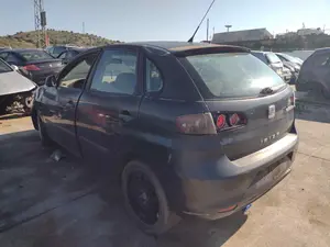SEAT IBIZA (6L1) foto 5