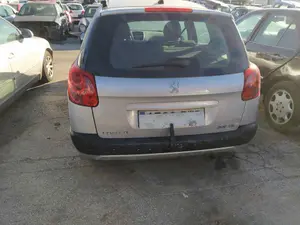 PEUGEOT 207 foto 5