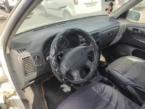 VOLKSWAGEN POLO III (6N1) foto 2