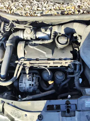 SEAT CORDOBA BERLINA (6L2) foto 4