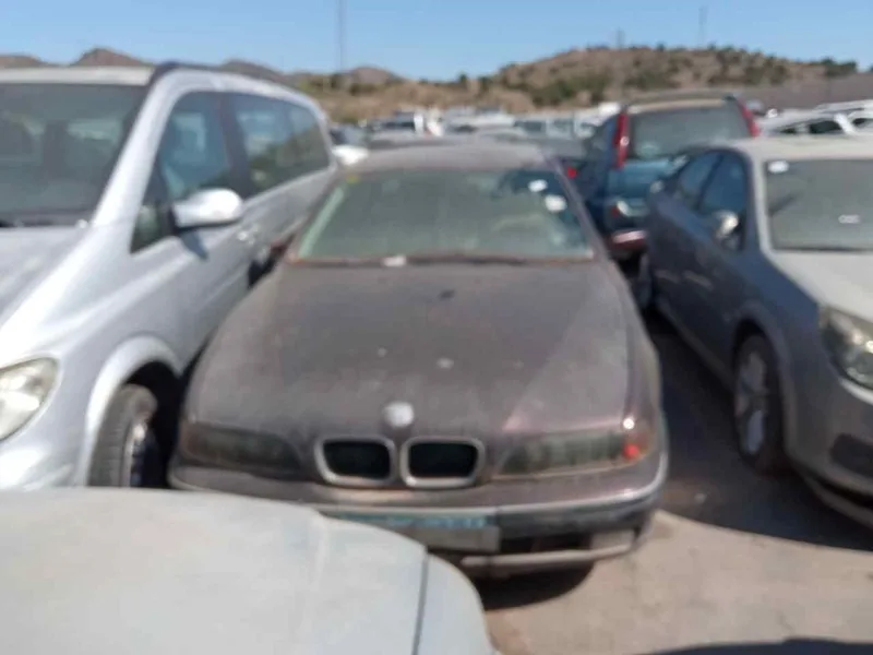 BMW SERIE 5 BERLINA (E39)