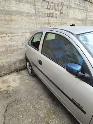 OPEL CORSA C foto 3