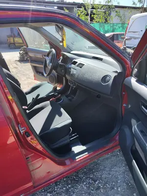 SUZUKI SWIFT BERLINA (RS/MZ) foto 5