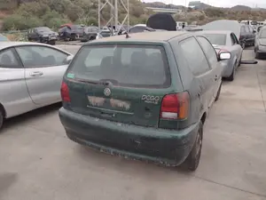 VOLKSWAGEN POLO III (6N1) foto 6