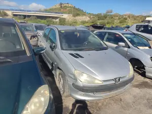 PEUGEOT 206 foto 2