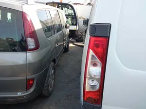RENAULT ESPACE IV (JK0) foto 4