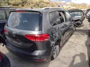VOLKSWAGEN TOURAN (5T1) foto 7