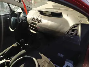 CITROEN C4 BERLINA foto 4