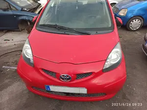 TOYOTA AYGO (KGB/WNB) foto 1