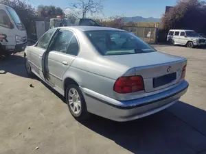 BMW SERIE 5 BERLINA (E39) foto 6