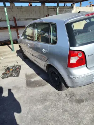VOLKSWAGEN POLO IV (9N1) foto 4