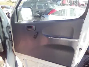 TOYOTA HI-ACE foto 13