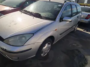 FORD FOCUS FAMILIAR (CAK) foto 3