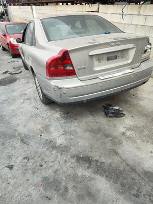 VOLVO S80 BERLINA foto 2