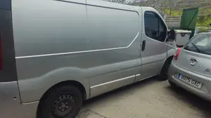 OPEL VIVARO FURGÓN/COMBI foto 2