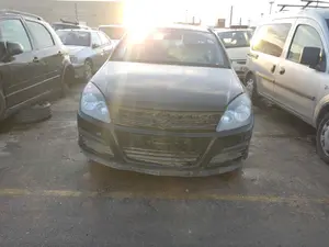OPEL ASTRA H CARAVAN foto 1