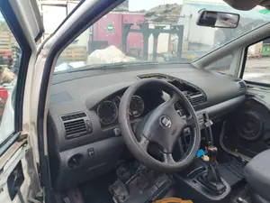 SEAT ALHAMBRA (7V9) foto 6