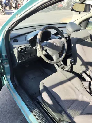 OPEL CORSA C foto 6