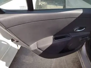 RENAULT CLIO III foto 5