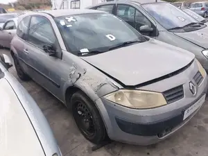 RENAULT MEGANE II BERLINA 3P foto 4