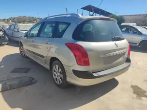 PEUGEOT 308 foto 4