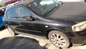 OPEL ASTRA G BERLINA foto 3