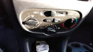 PEUGEOT 206 foto 31