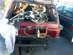 TOYOTA  foto 1