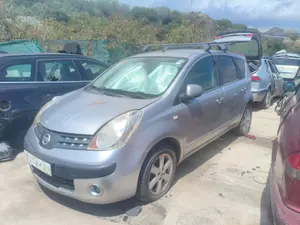 NISSAN NOTE (E11E) foto 4