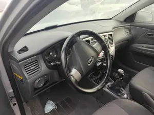 KIA RIO (JB) foto 3