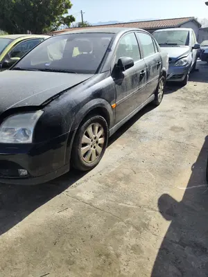 OPEL VECTRA C BERLINA foto 2