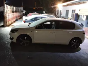 PEUGEOT 308 foto 5
