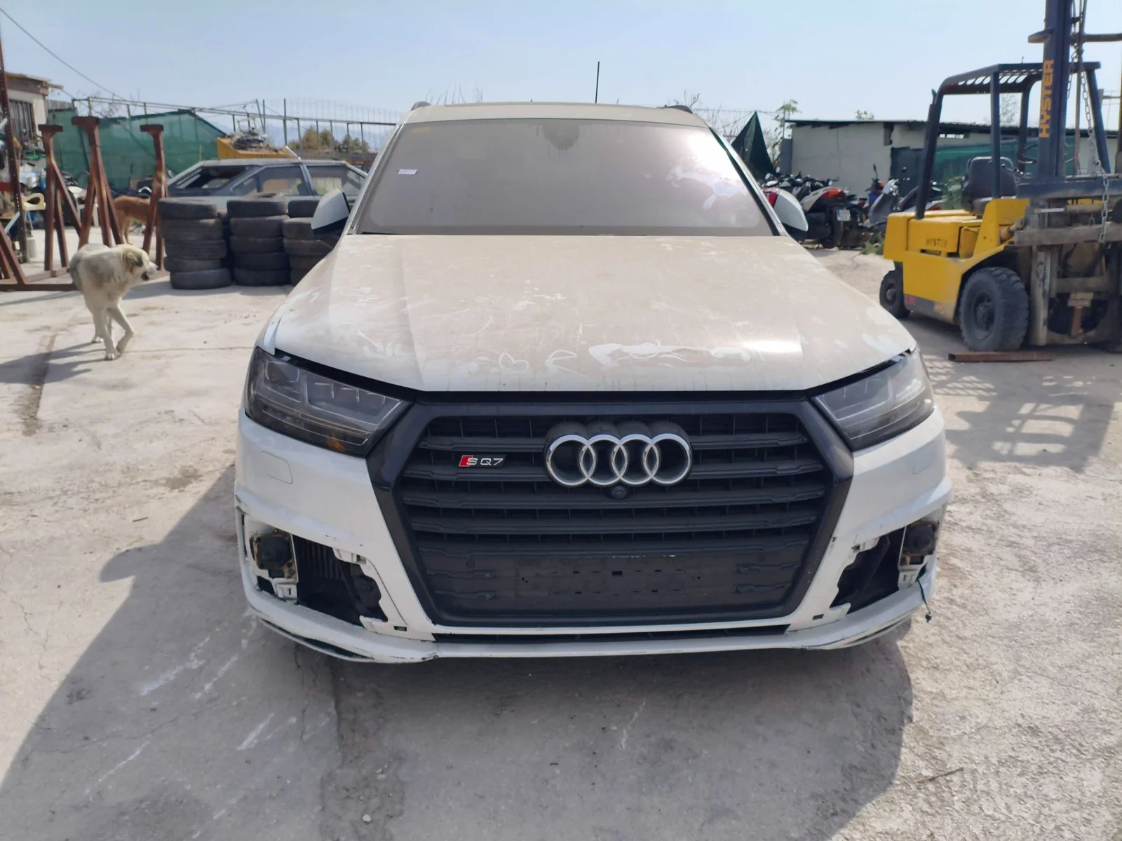 AUDI SQ7 (4MB)