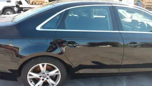 AUDI A4 BERLINA (8W2) foto 11