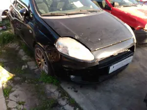 FIAT GRANDE PUNTO (199) foto 3