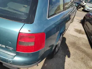 AUDI A6 AVANT (4B5) foto 5