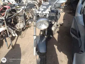 DAELIM ROADWIN 125 foto 3