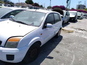 FORD FUSION (CBK) foto 2