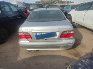 MERCEDES-BENZ CLK (BM 208) COUPE foto 6