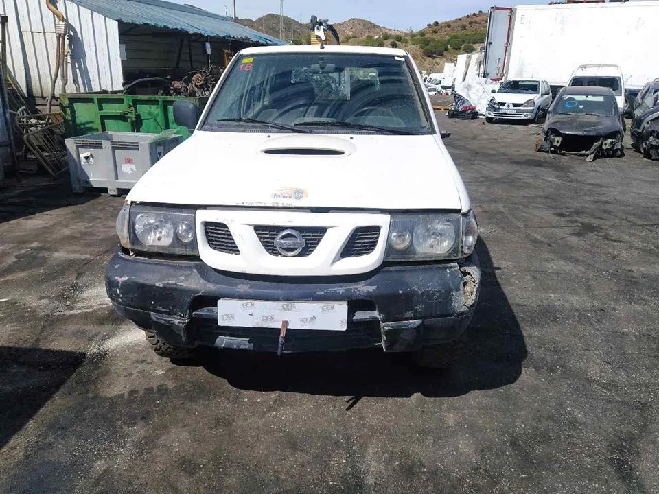 NISSAN TERRANO II (R20)